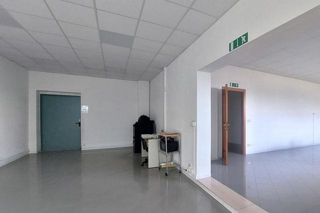 #2639679 Capannone industriale con pertinenze in vendita - foto 17
