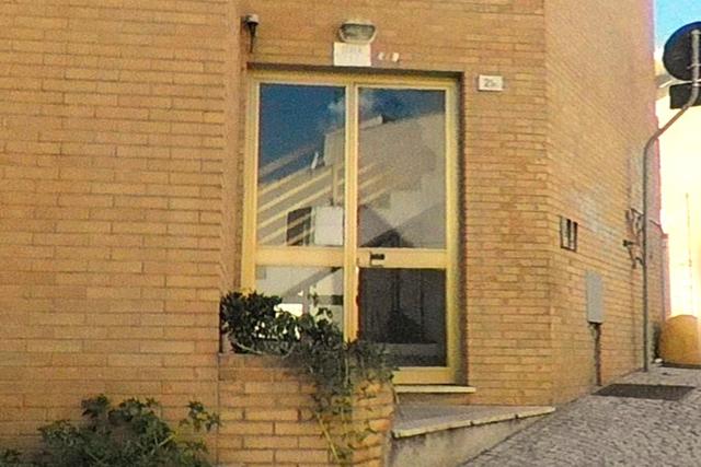 Grandi dimensioni in vendita