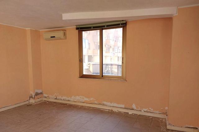 Grandi dimensioni in vendita