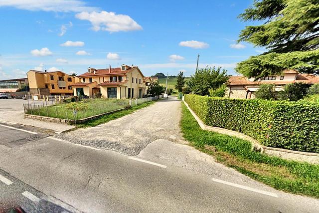 #22574 Locale commerciale (sub 12) in vendita - foto 9