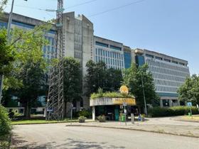 Uffici entro 500 mq in vendita