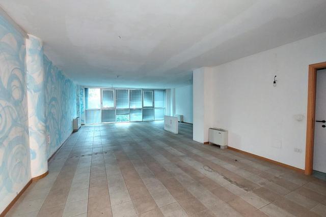#25749 Intero edificio a destinazione uffici in vendita - foto 16