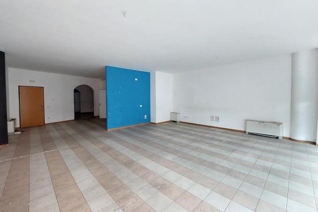 #25749 Intero edificio a destinazione uffici in vendita - foto 13