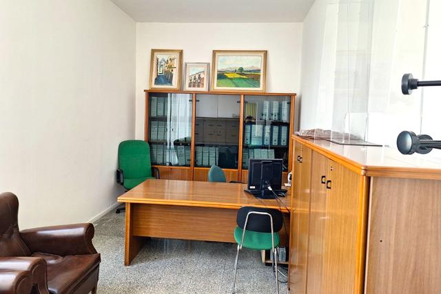 Grandi dimensioni in vendita