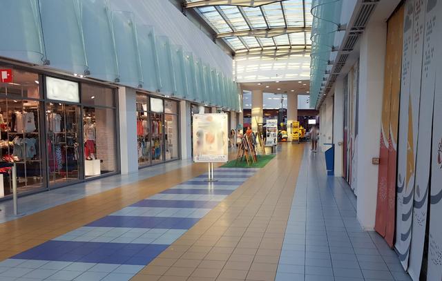 #2534007 Negozio in centro commerciale in vendita - foto 2