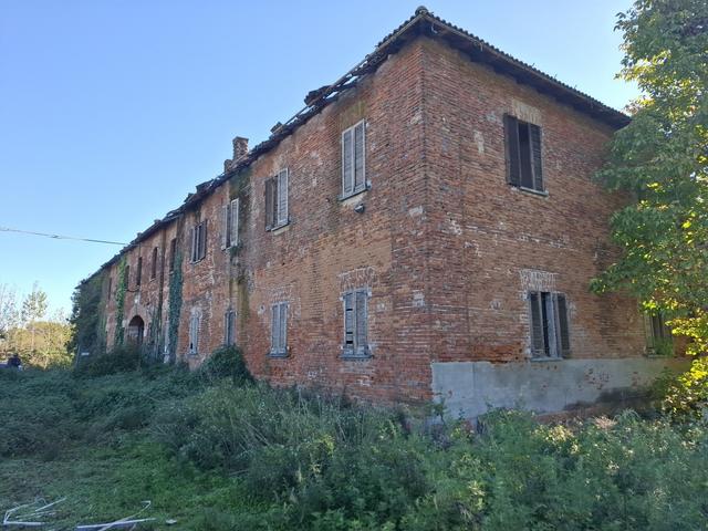 Rustici e casali in vendita
