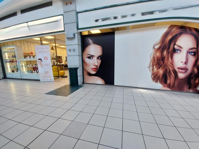 #25246 Negozio a reddito di parrucchiera in centro commerciale San Ruffillo in vendita - foto 1