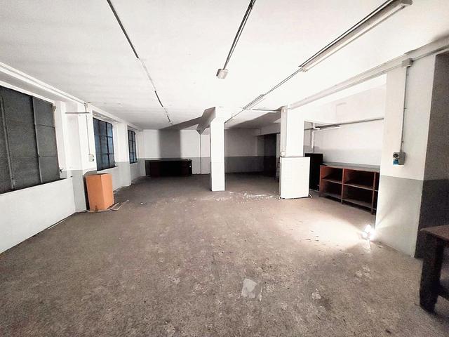 #24347 Ufficio con magazzino in edificio residenziale in vendita - foto 1