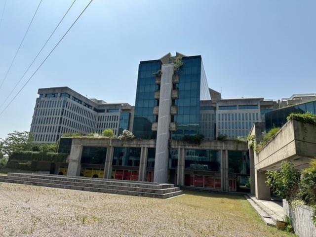 #2537636 Affittasi ufficio di circa mq.300 – metratura disponibile su vari piani in vendita - foto 3