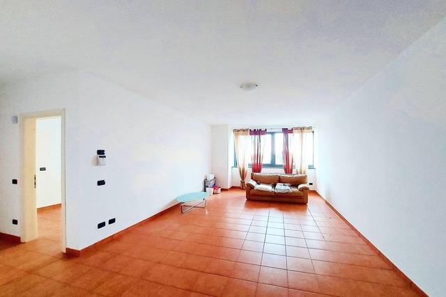 #22337 Capannone con porzione di palazzina uffici in vendita - foto 7