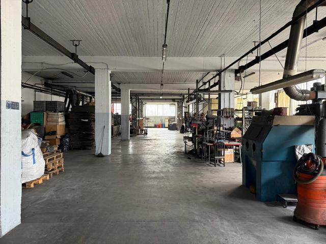 #2638518 Capannone con corte e pertinenze in vendita - foto 14