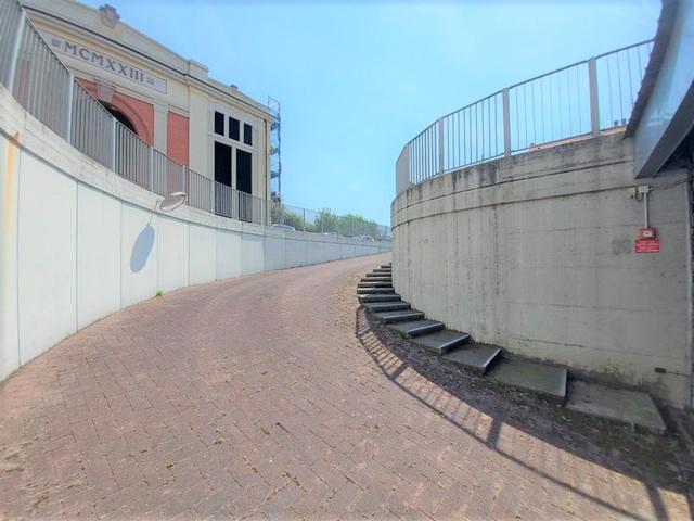Autorimesse in vendita