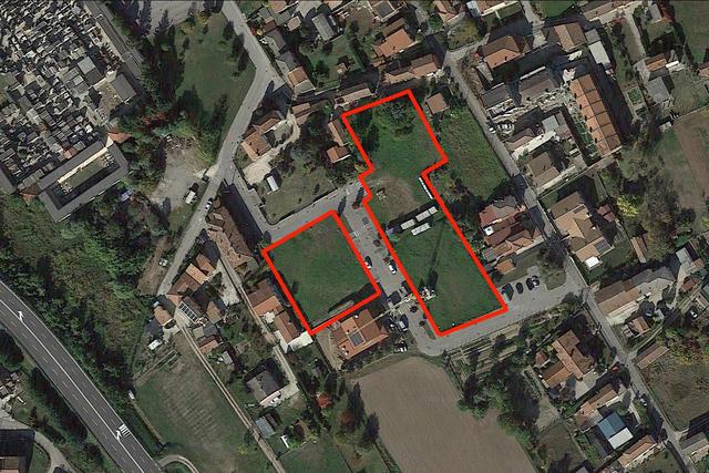 #25479 Terreno edificabile di 4.714 mq in vendita - foto 1
