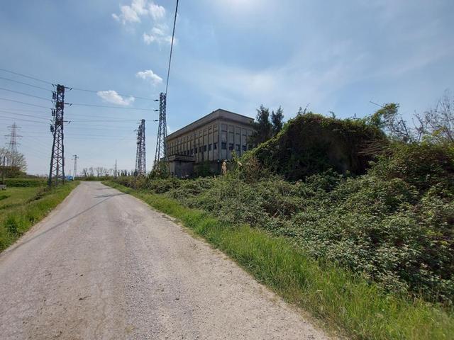 Stabilimenti produttivi in vendita