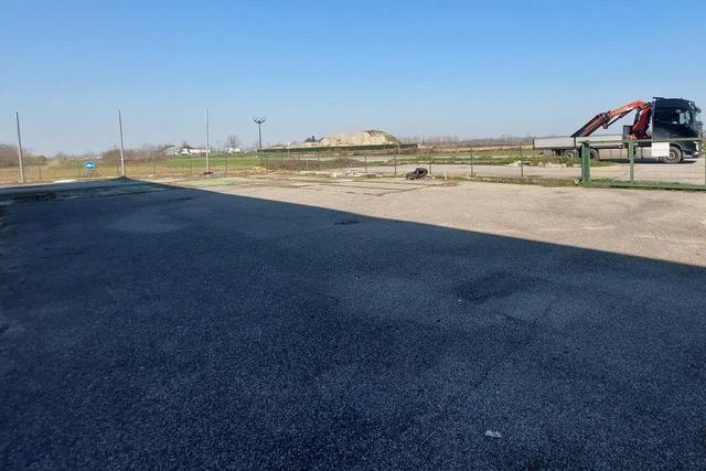 #25773 Capannone su due livelli con ampia area esterna in vendita - foto 8