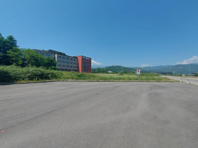 #21254 Terreni edificabili per attività terziaria in vendita - foto 2