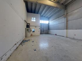 Capannoni artigianali in vendita