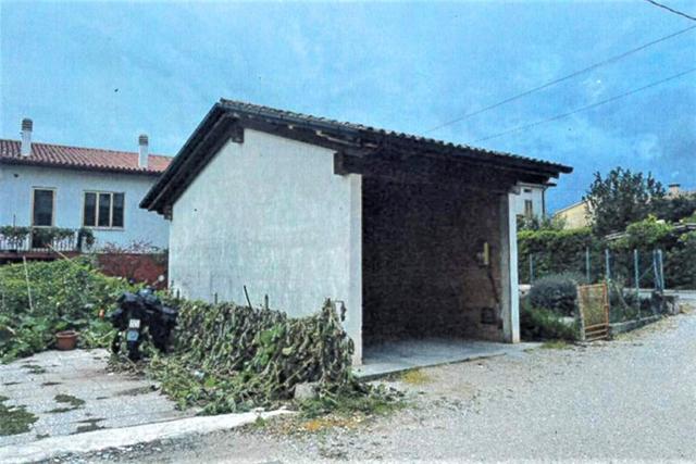 Autorimesse in vendita
