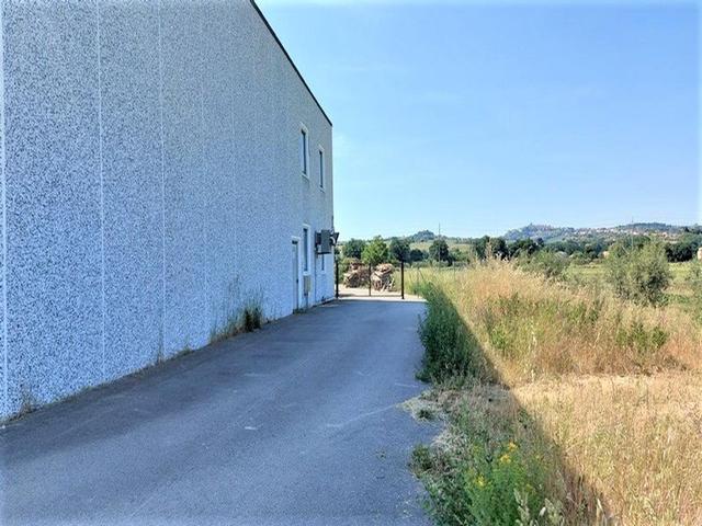 #15883 Porzione di capannone artigianale con area di pertinenza in vendita - foto 7