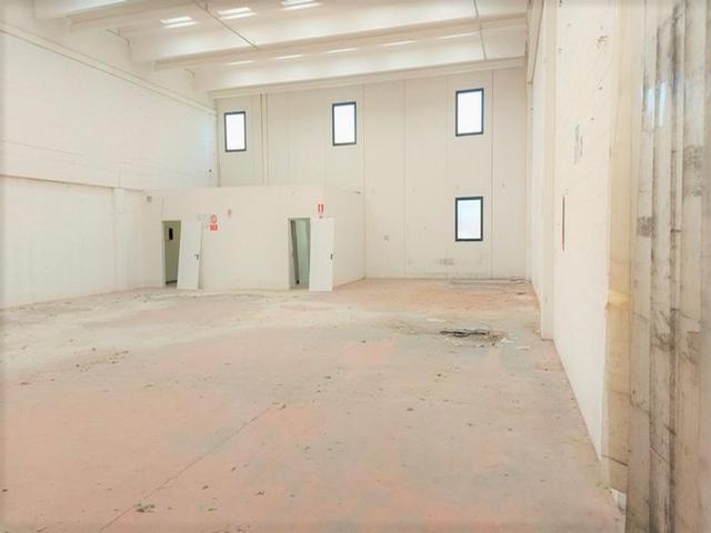 #15883 Porzione di capannone artigianale con area di pertinenza in vendita - foto 12
