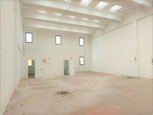 #15883 Porzione di capannone artigianale con area di pertinenza in vendita - foto 13