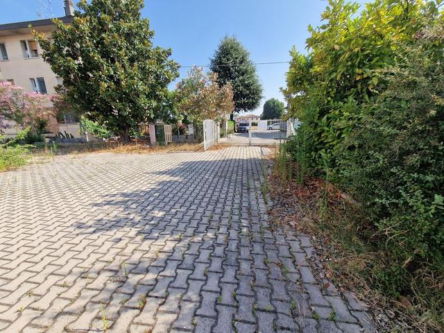 #24054 Capannone produttivo con area pertinenziale in vendita - foto 11