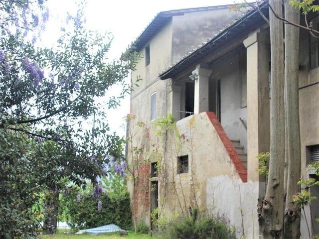 Rustici e casali in vendita