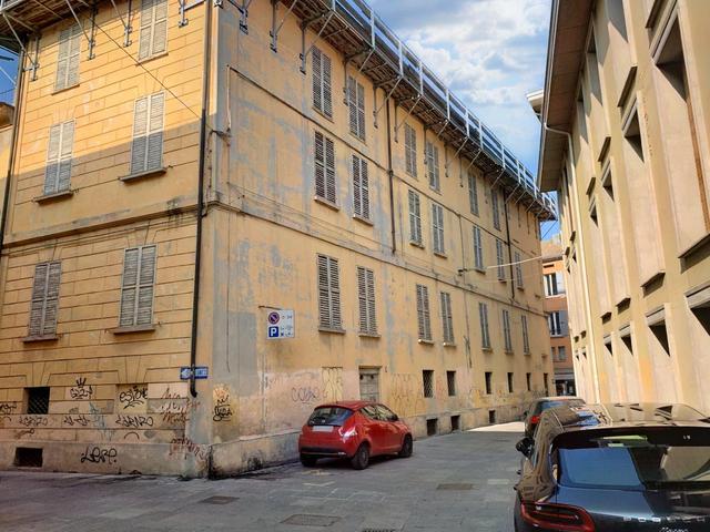 #18529 Edificio storico ex direzionale per pubblica amministrazione in vendita - foto 25