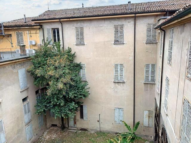 #18529 Edificio storico ex direzionale per pubblica amministrazione in vendita - foto 12