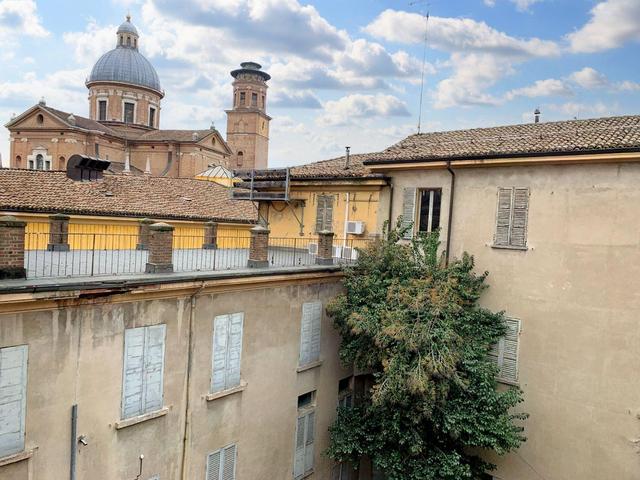 #18529 Edificio storico ex direzionale per pubblica amministrazione in vendita - foto 8