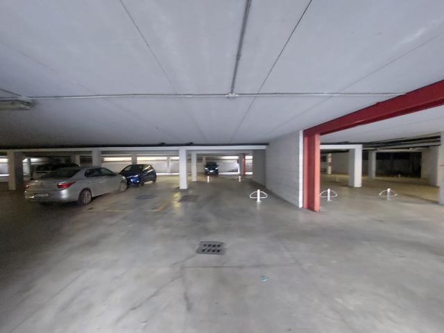 Garage in vendita