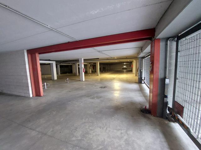 Garage in vendita