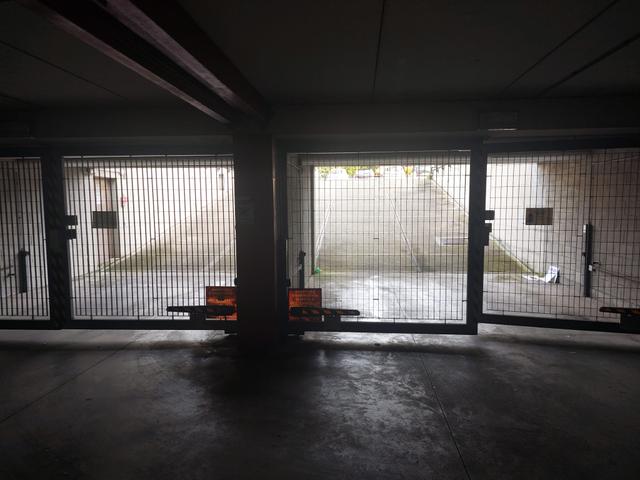 Garage in vendita