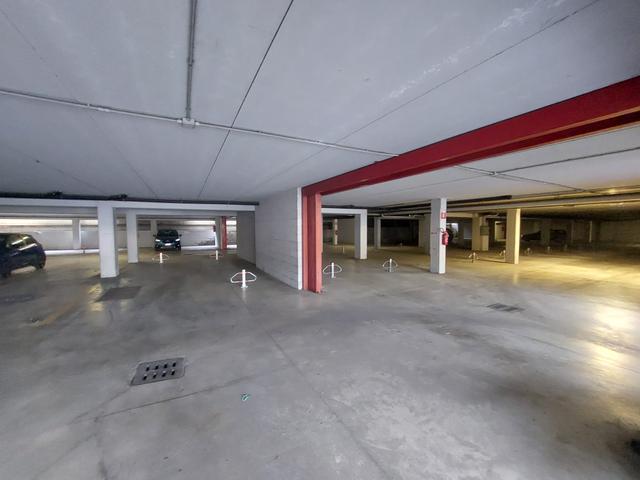 Garage in vendita