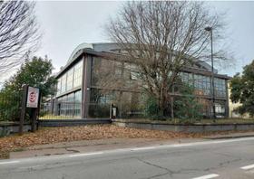 Esercizi commerciali in vendita