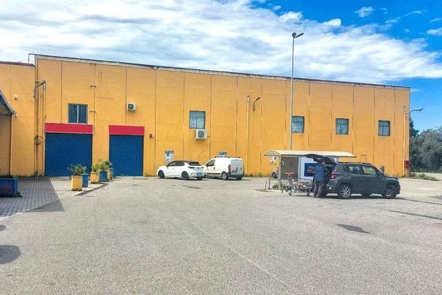#2519018 Complesso commerciale con fotovoltaico in vendita - foto 2