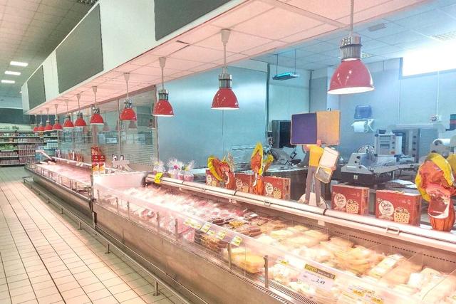 Complessi commerciali in vendita
