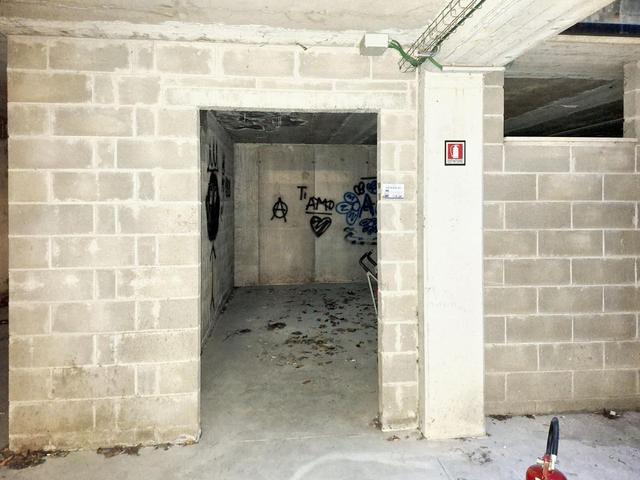 Negozi in vendita