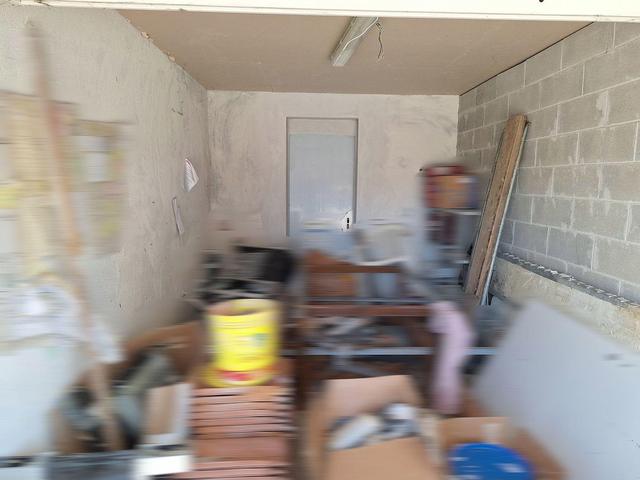 Garage in vendita