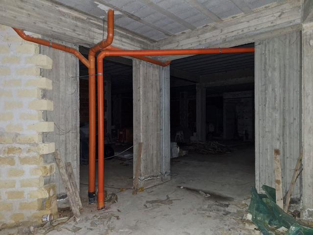 Negozi in vendita