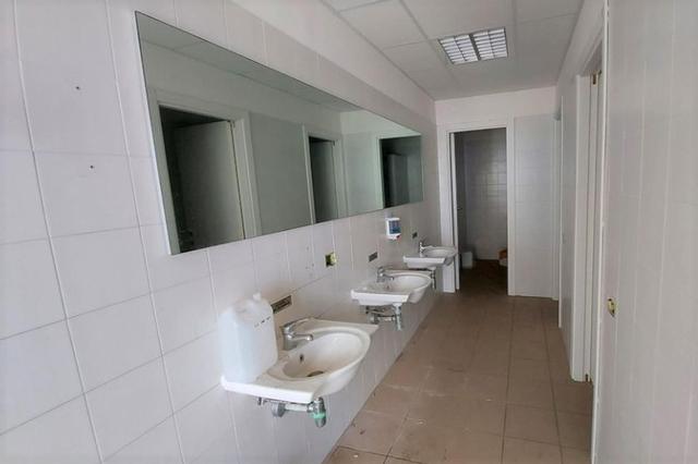 Stabilimenti produttivi in vendita