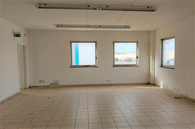 Stabilimenti produttivi in vendita