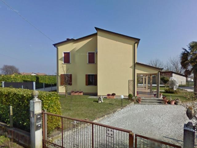 Rustici e casali in vendita