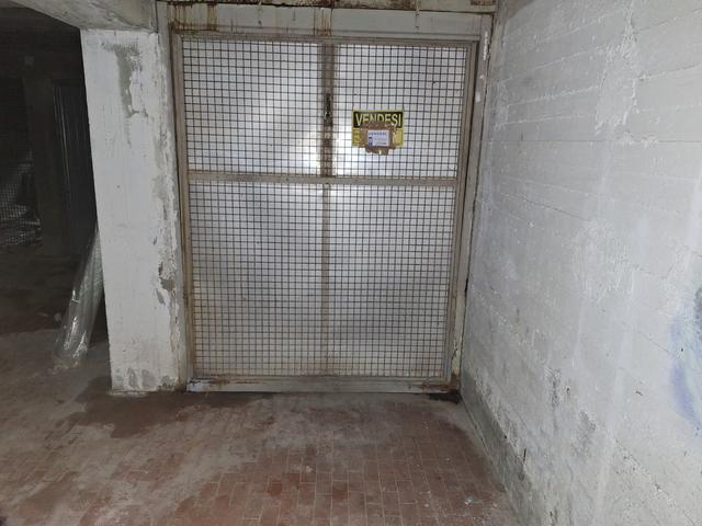 Garage in vendita