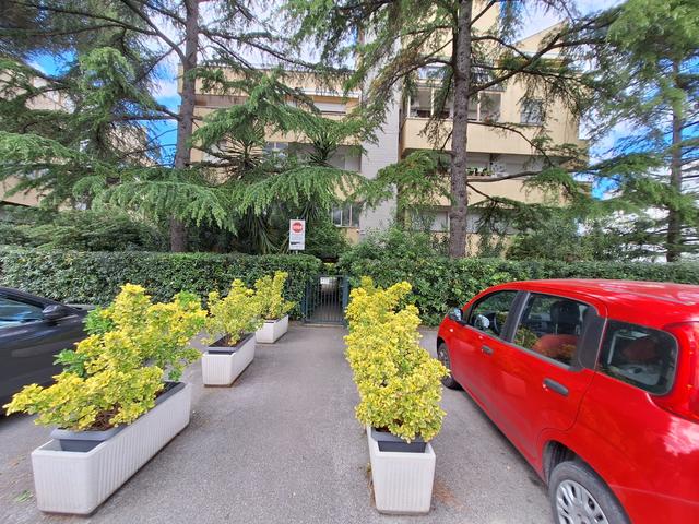 Garage in vendita