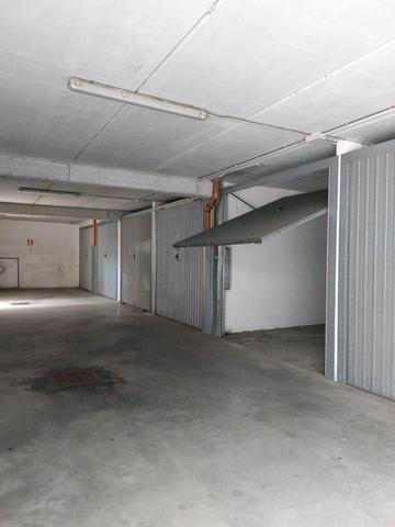 Garage in vendita