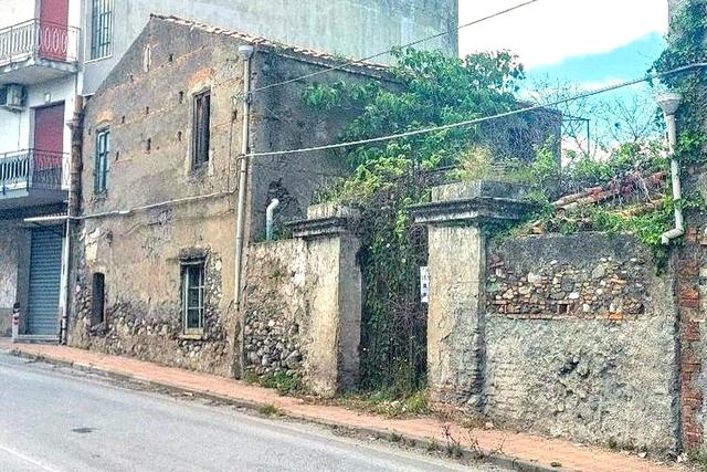 Rustici e casali in vendita