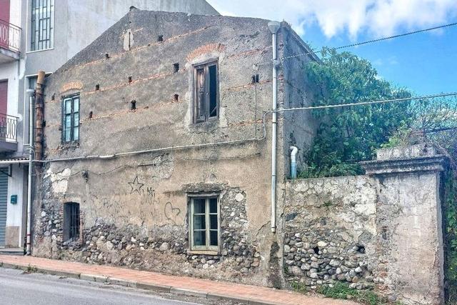 Rustici e casali in vendita