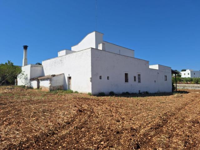 Rustici e casali in vendita