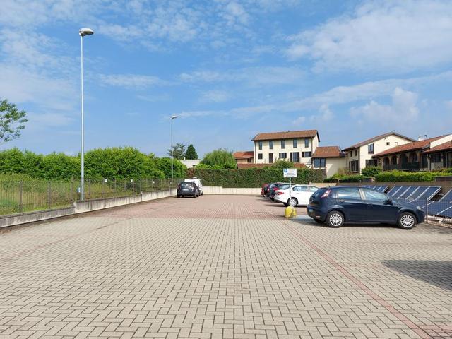 Posti auto in vendita